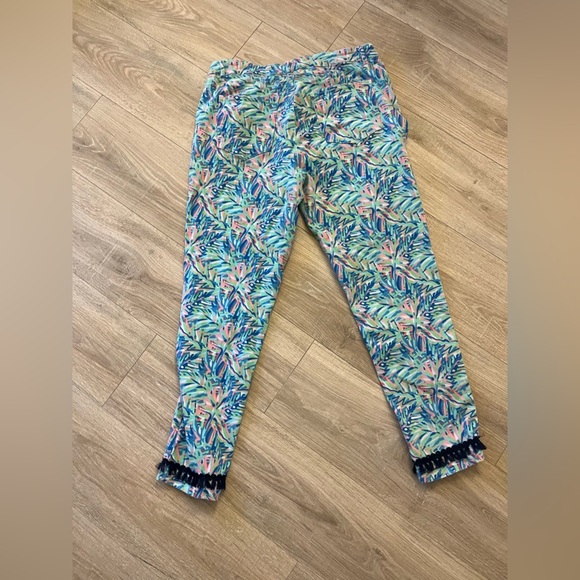 Simply Southern Pants 32x27 - Picture 2 of 3